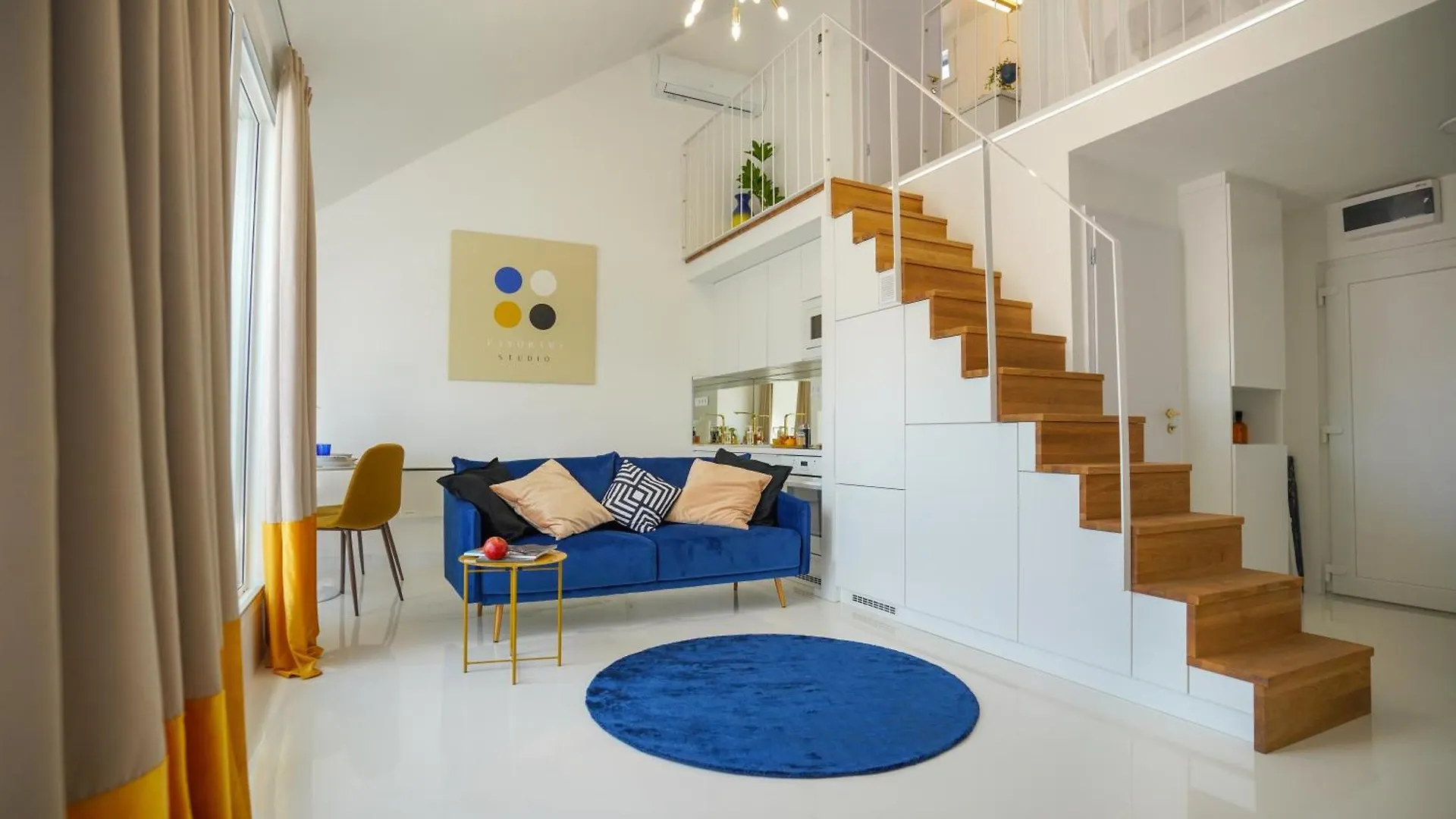 Panorama Studio Έγκερ